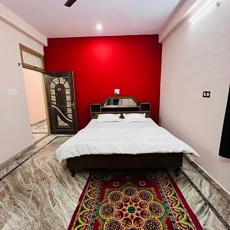 Annapurna Homestays Benares Buitenkant foto