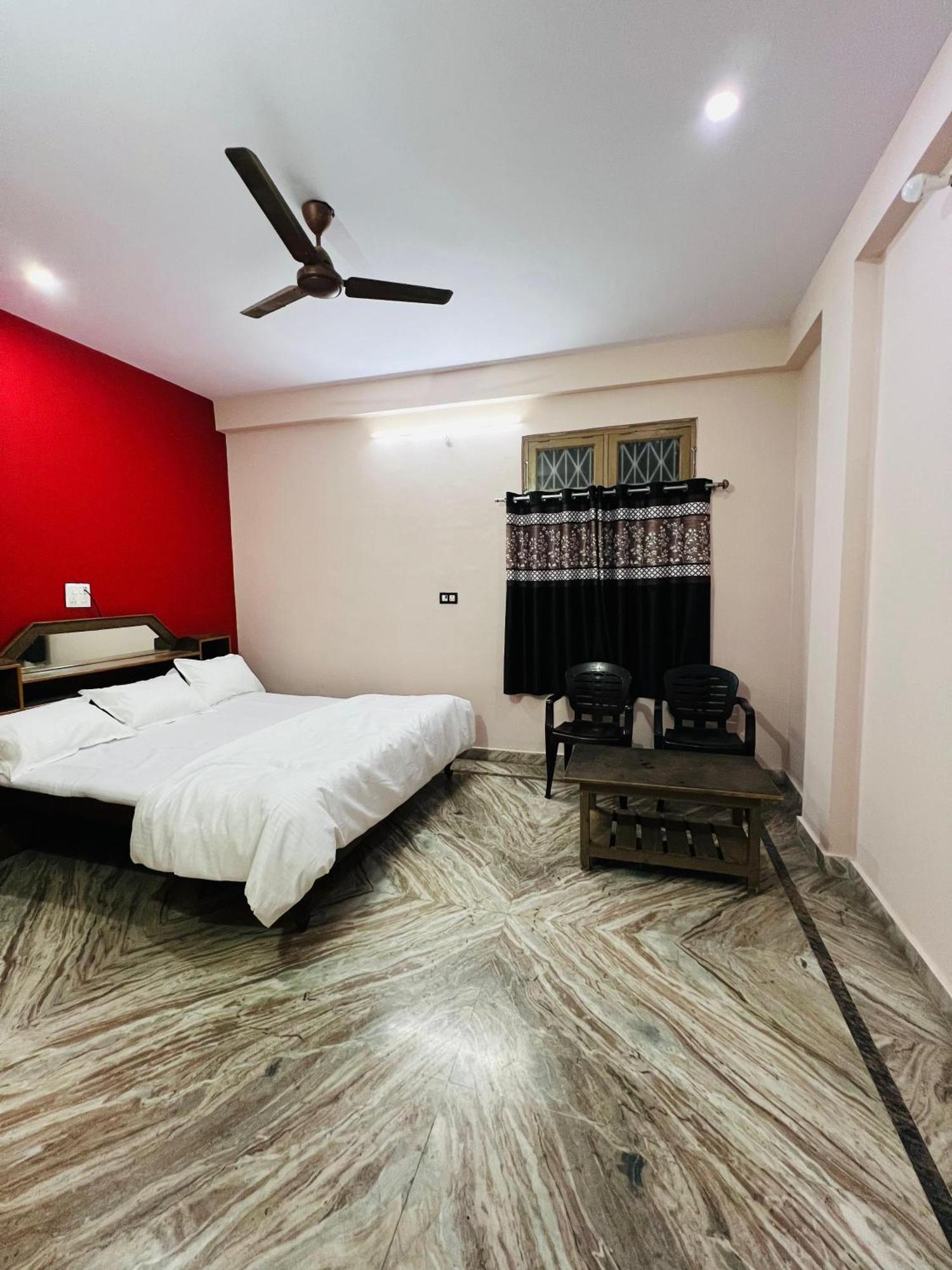 Annapurna Homestays Benares Buitenkant foto