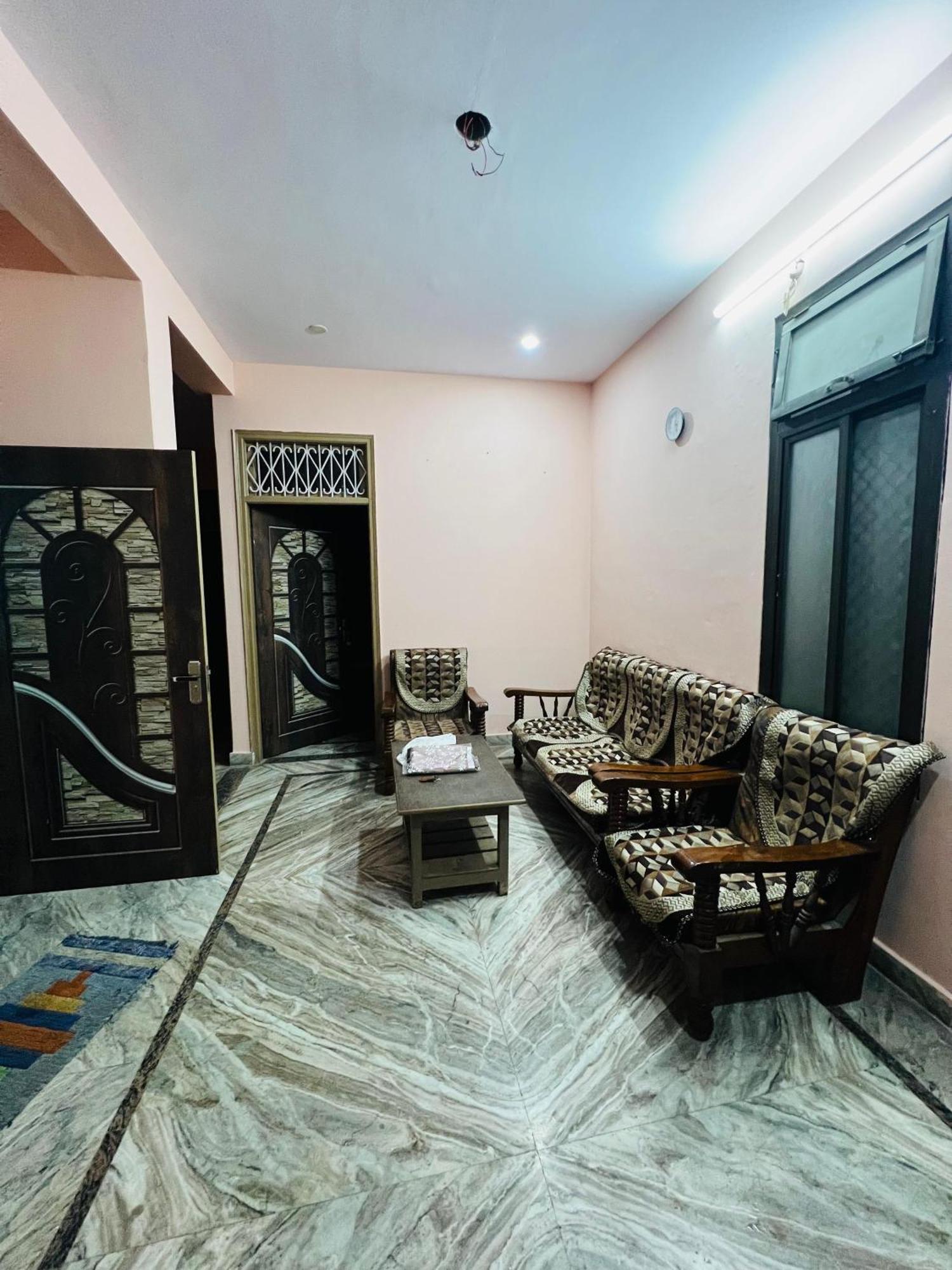 Annapurna Homestays Benares Buitenkant foto