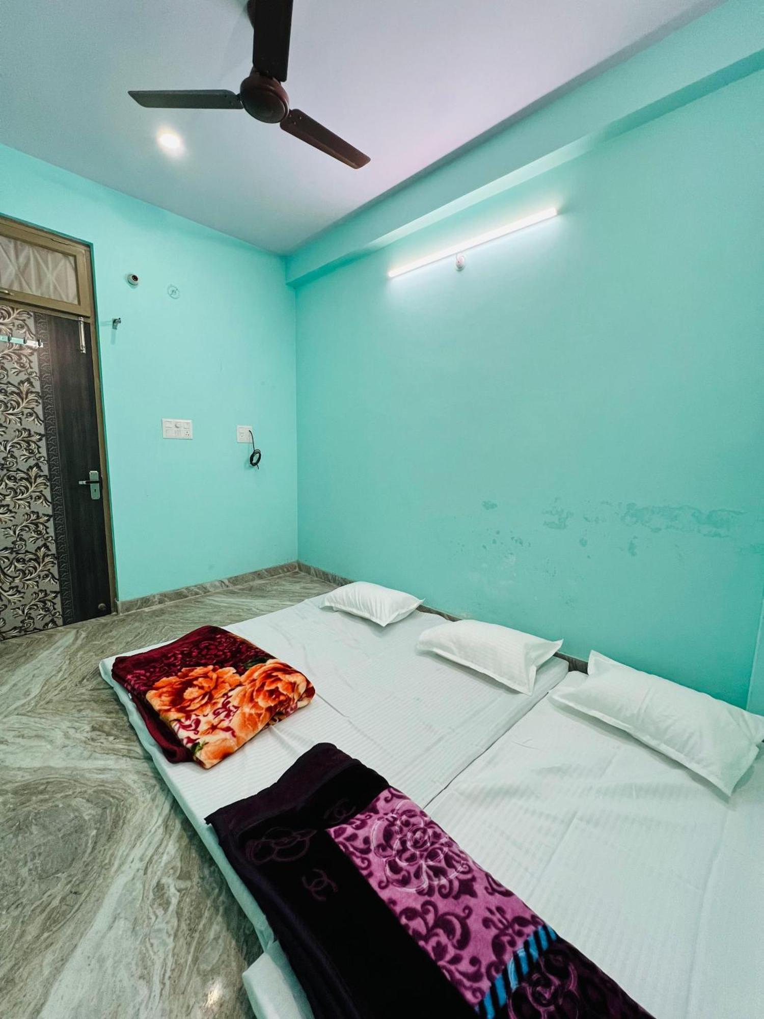 Annapurna Homestays Benares Buitenkant foto