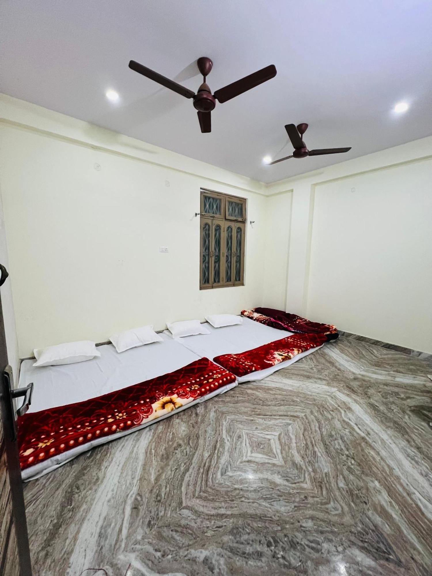 Annapurna Homestays Benares Buitenkant foto