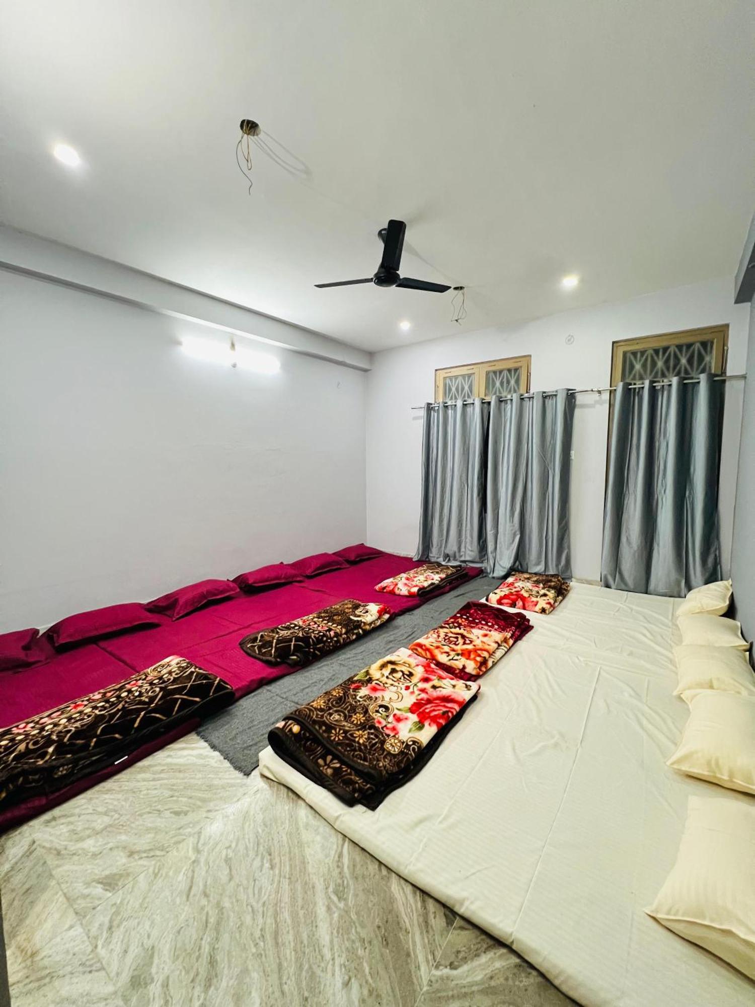 Annapurna Homestays Benares Buitenkant foto