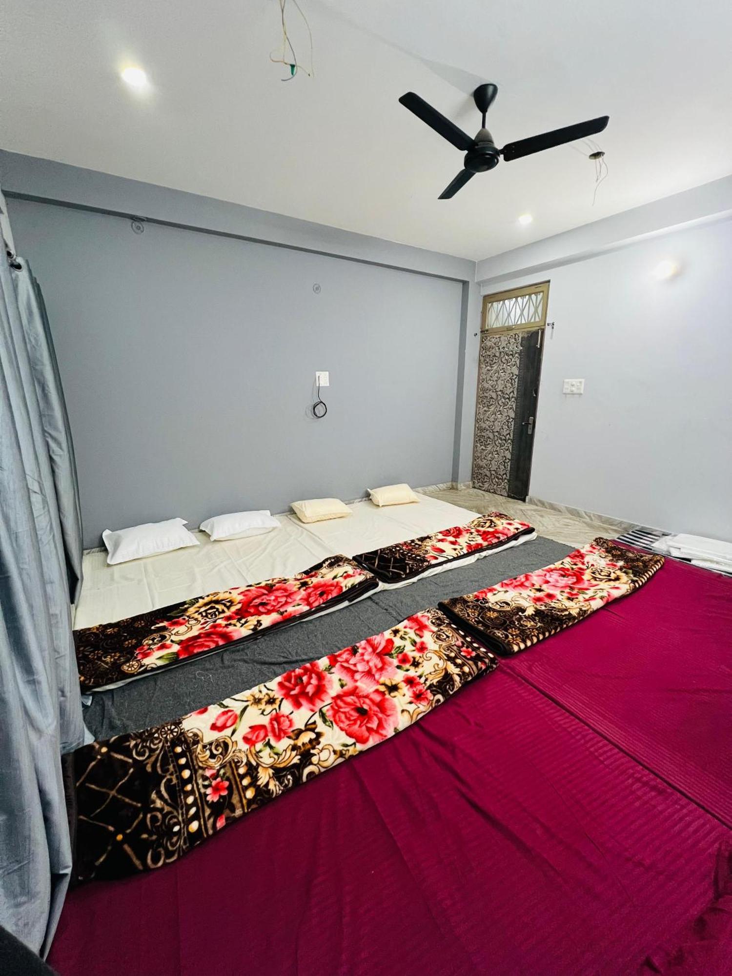 Annapurna Homestays Benares Buitenkant foto